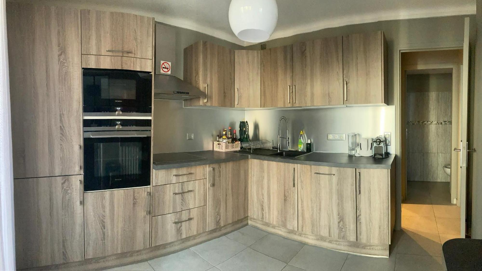 Nice West Cosy Flat Balcony, Near Airport, Train, Beach, Public Transport, Supermarket, Comfortable And Well Equipped Apartment Ngoại thất bức ảnh